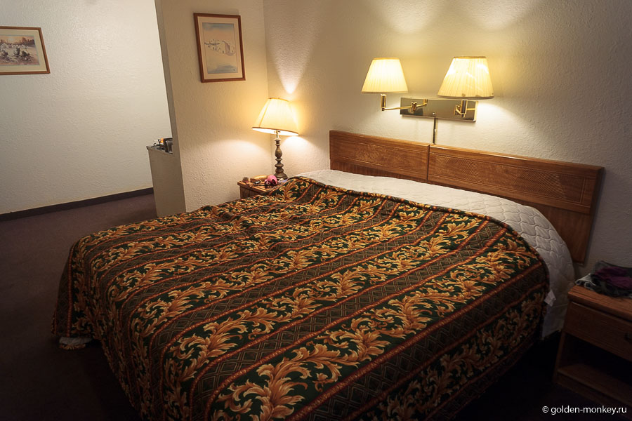 Внутреннее убранство номера Внутреннее убранство номера