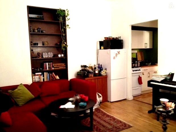 Однокомнатная квартира рядом с Бродвеем за 55 долларов, Нью-Йорк, США. Однокомнатная квартира рядом с Бродвеем за 55 долларов, Нью-Йорк, США.