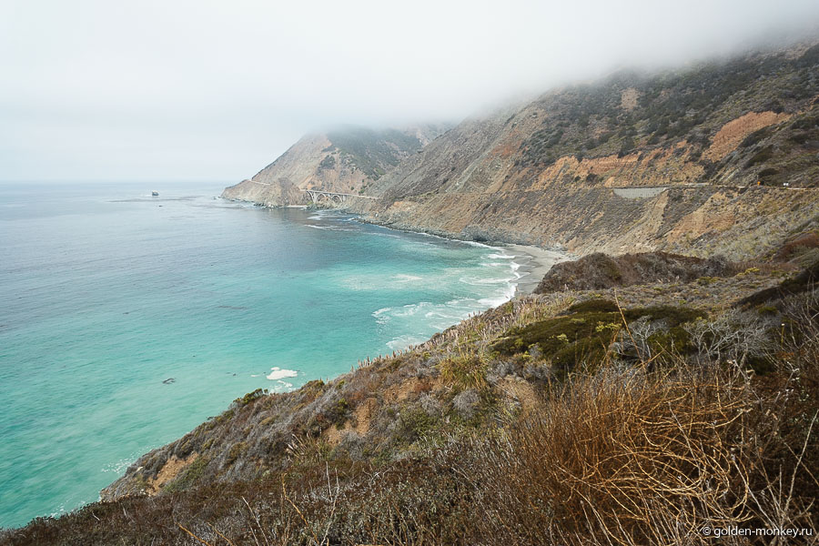 Эффектные виды поджидают вдоль леса Los Padres National Forest (в районе городов Горда, Лусия, Постс). Эффектные виды поджидают вдоль леса Los Padres National Forest (в районе городов Горда, Лусия, Постс).
