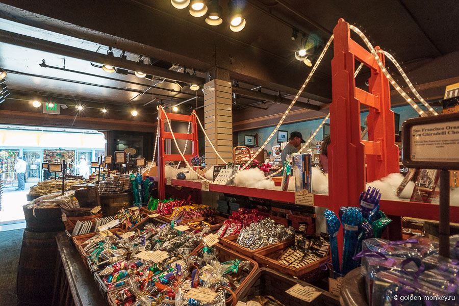 Любителям сладостей здесь точно понравится – такое разнообразие шоколада редко где встретишь Любителям сладостей здесь точно понравится – такое разнообразие шоколада редко где встретишь