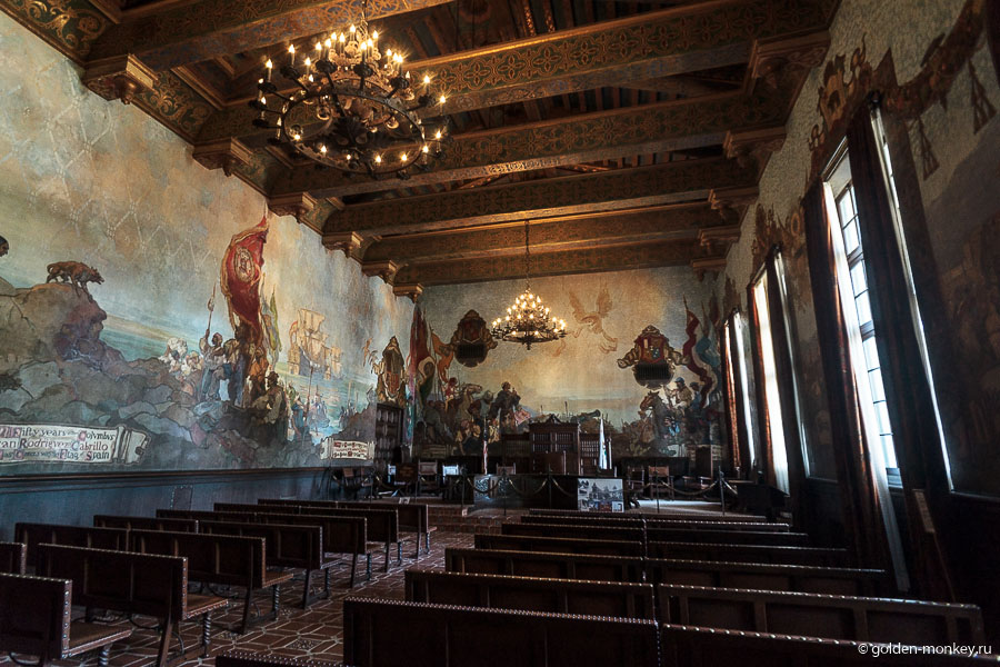 Здание суда нам очень понравилось, поэтому рекомендуем его к посещению. Кажется, его стены пропитаны духом истории и оттого все выглядит загадочно и величественно. Здание суда нам очень понравилось, поэтому рекомендуем его к посещению. Кажется, его стены пропитаны духом истории и оттого все выглядит загадочно и величественно.