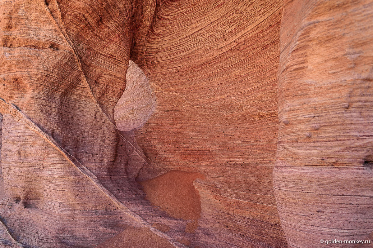 Потрясающий результат деятельности ветров и дождей Потрясающий результат деятельности ветров и дождей
