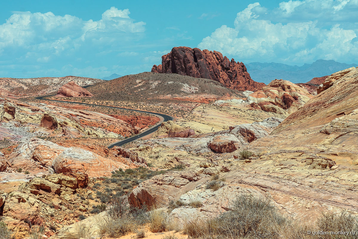 Панорамный вид на Долину Огня (после Огненного каньона)