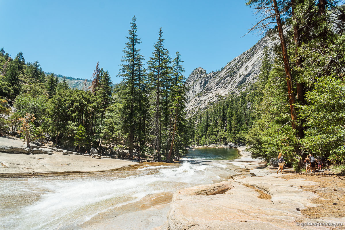 Изумрудный бассейн (Emerald Pool) Изумрудный бассейн (Emerald Pool)