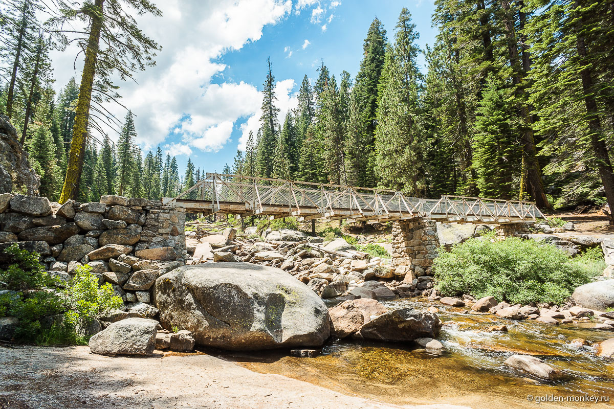 Мост Иллилует-Фолс (Illilouette Falls Bridge) Мост Иллилует-Фолс (Illilouette Falls Bridge)