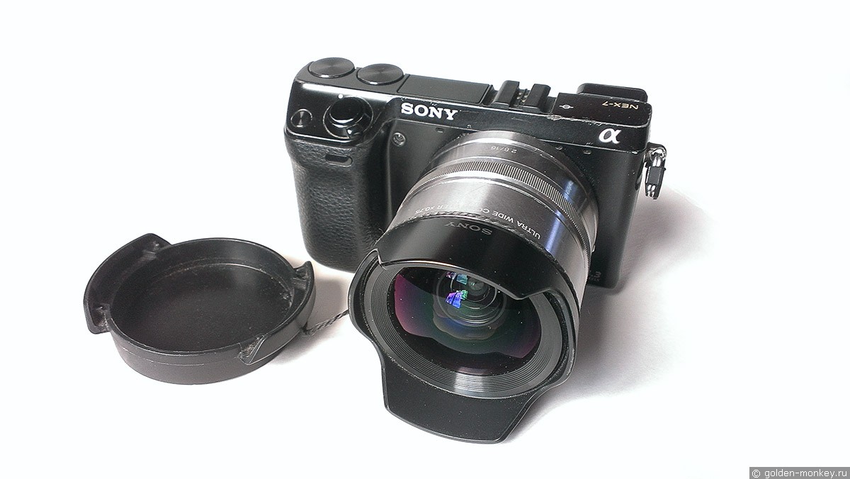 Sony NEX-7 и Sony 16mm f/2.8 E (SEL-16F28) и Sony VCL-ECU1 Sony NEX-7 и Sony 16mm f/2.8 E (SEL-16F28) и Sony VCL-ECU1
