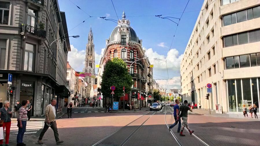 Все дороги в Антверпене ведут к центральной площад