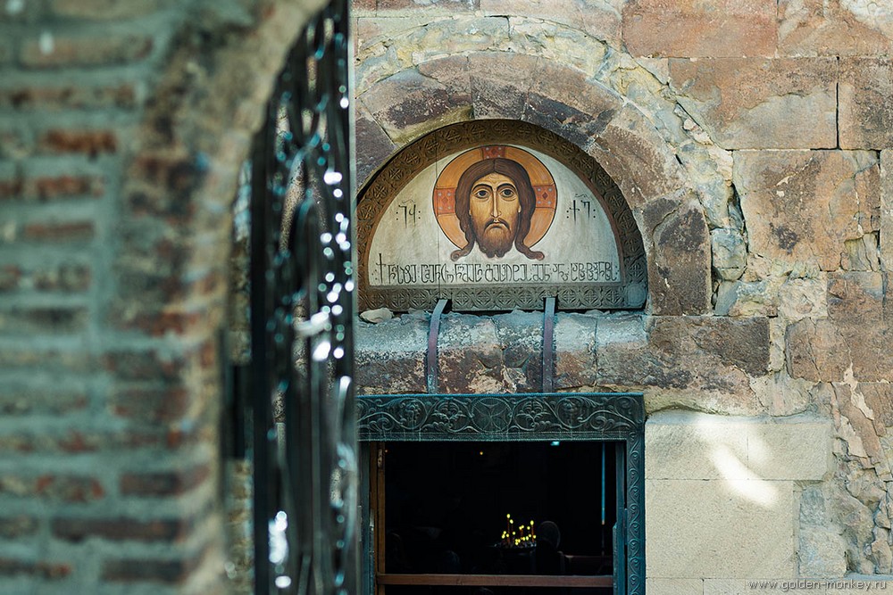  Тбилиси, Старый город, церковь