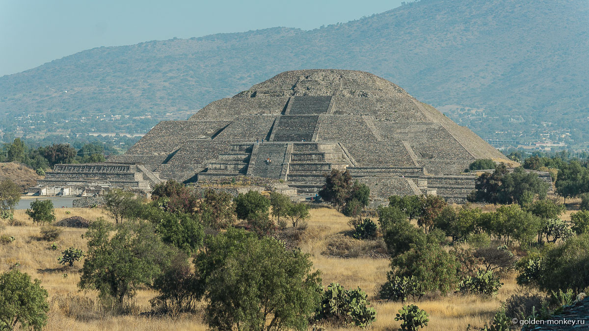 Теотиуакан, пирамида Луны